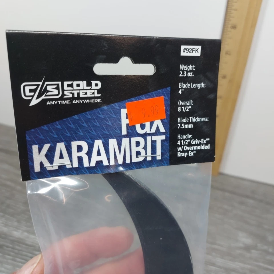 Cuchillo con mango de goma hoja de plástico de fibra de vidrio COLD STEEL 92FK de 8,5" en general Foto 2 de 4