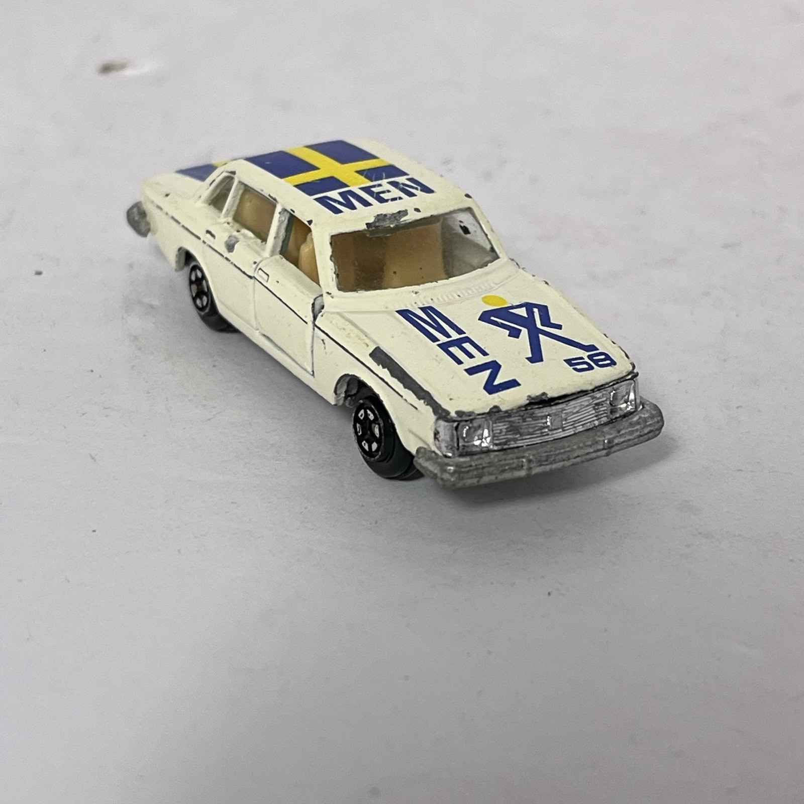 Picture 4 of 14