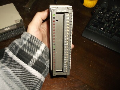 AEG 6728-042.272591 DEP 220 INPUT MODULE PLC (WL39-3)