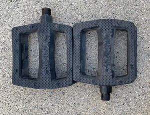 SHADOW RAVAGER PC PLASTIC PEDALS BMX BIKE 9//16 FIT HARO SE CULT SUBROSA BLUE NEW