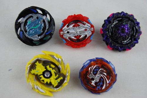 Tomy Beyblade Gran Lote Mezcla Ráfaga Bakuten Disparo Metal y Plástico Lucha Takara - Imagen 4 de 12