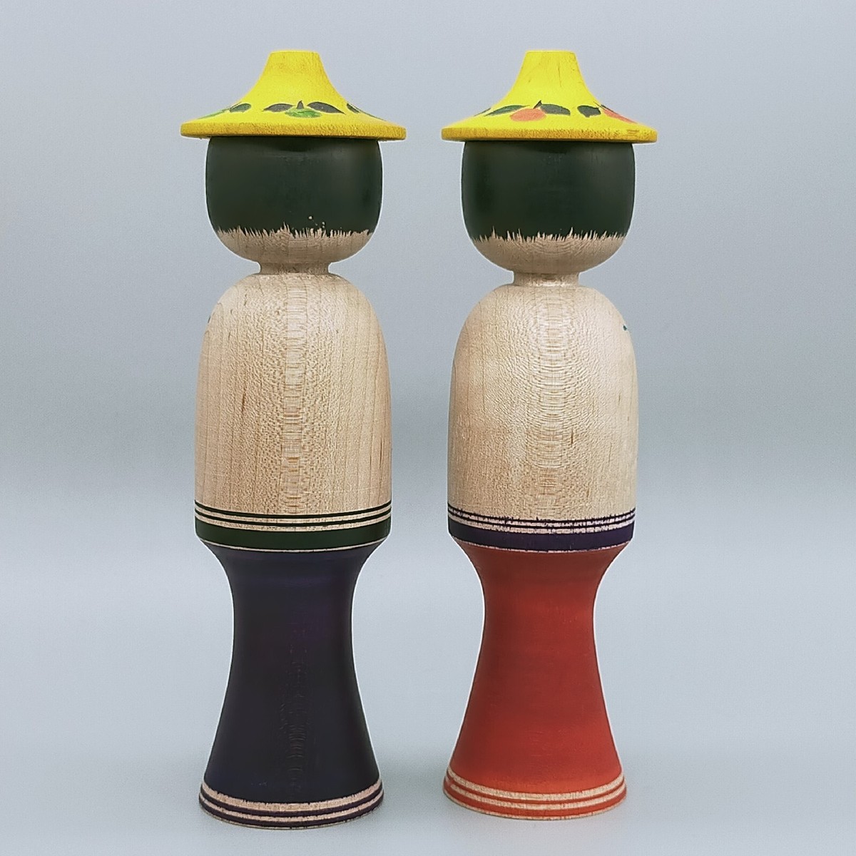 Japanese wooden doll pair of Yosare kasa kokeshi green ,red
