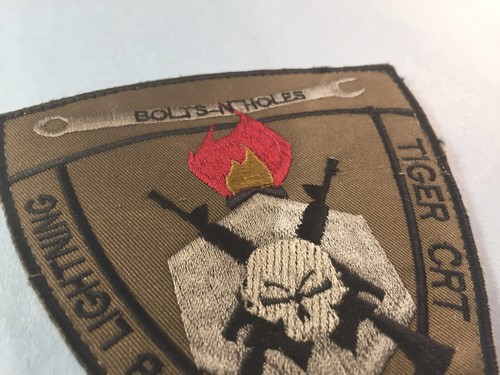 US Military Patch -FOB Lighting / Tiger CTR (Hooks) OEF "Bolts N Holes" - Picture 2 of 7