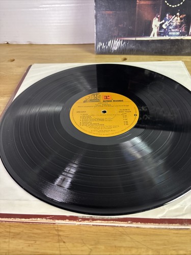 Neil Young ‘Decade’ ‘Rust Never Sleeps Lot’ 1977 3RS2257 & HS2295 Gatefold 3 LPS - Picture 5 of 24
