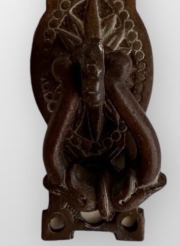 Vintage Front Door knocker plate Antique Victorian Cast Iron Brass Decor Patina - Picture 7 of 7