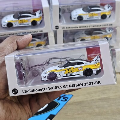 CM MODEL LB-Silhouette WORKS GT NISSAN 35GT-RR R35 LBWK