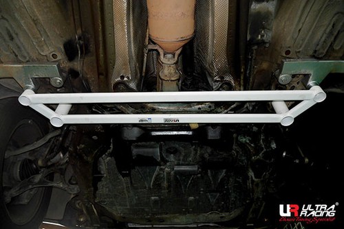 For Volvo XC90 2.5 2002 Ultra Racing 4-PT Front Lower Brace Bar (UR-LA4-1127) - Imagen 1 de 6