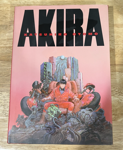 AKIRA von Katsuhiro Otomo Buch eins - Barnes & Noble Books klassischer Manga Hardcover