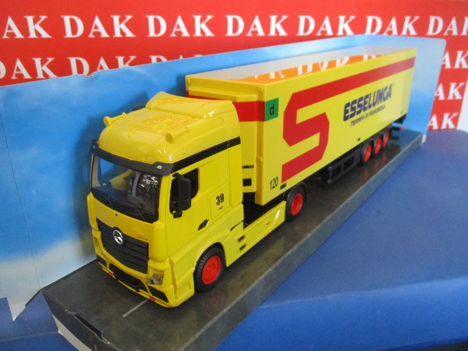Die cast 1/43 Modellino Camion Truck Mercedes Actros 1851 Esselunga by Burago - Immagine 2 di 4