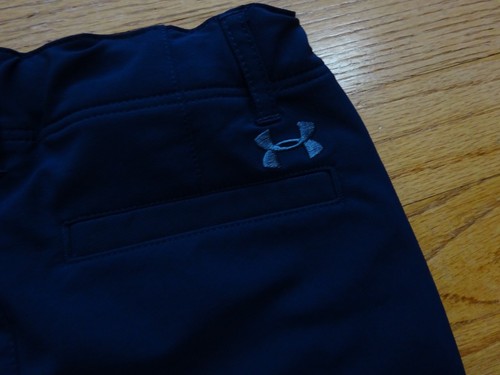 Pantaloni da golf casual nuovi Under Armour bambino ragazzo blu navy eleganti taglia 4 - Foto 9 di 10
