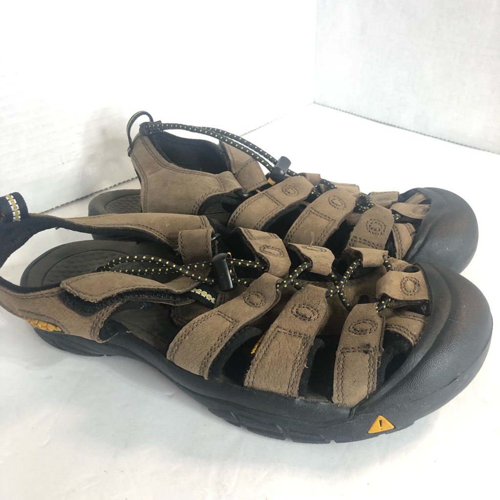 Sandali sportivi Keen da uomo Newport Premium in pelle marrone con coulisse elastica 5