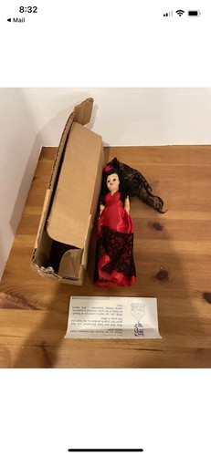 Vintage red REDDI WIP COLLECTIBLE DOLL - Bild 1 von 7