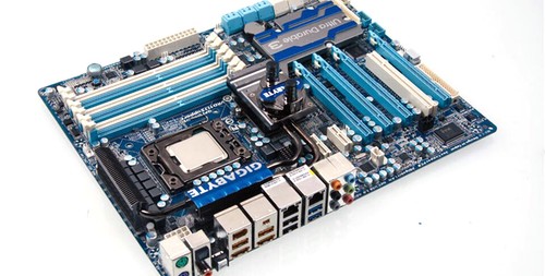 Placa madre Gigabyte Intel X58 GA-X58A-UD7 LGA 1366 DDR3 USB 3.0 SATA 6Gb/s ATX - Imagen 4 de 4