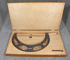 Starrett 436-9 8" - 9" Outside Micrometer