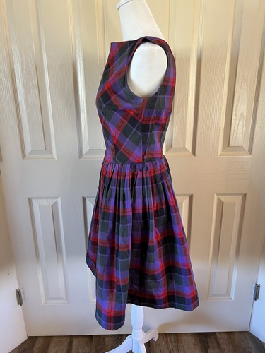 Vintage Women’s Plaid Dress Pleated black red purple holiday dress belt sm - Picture 4 of 12
