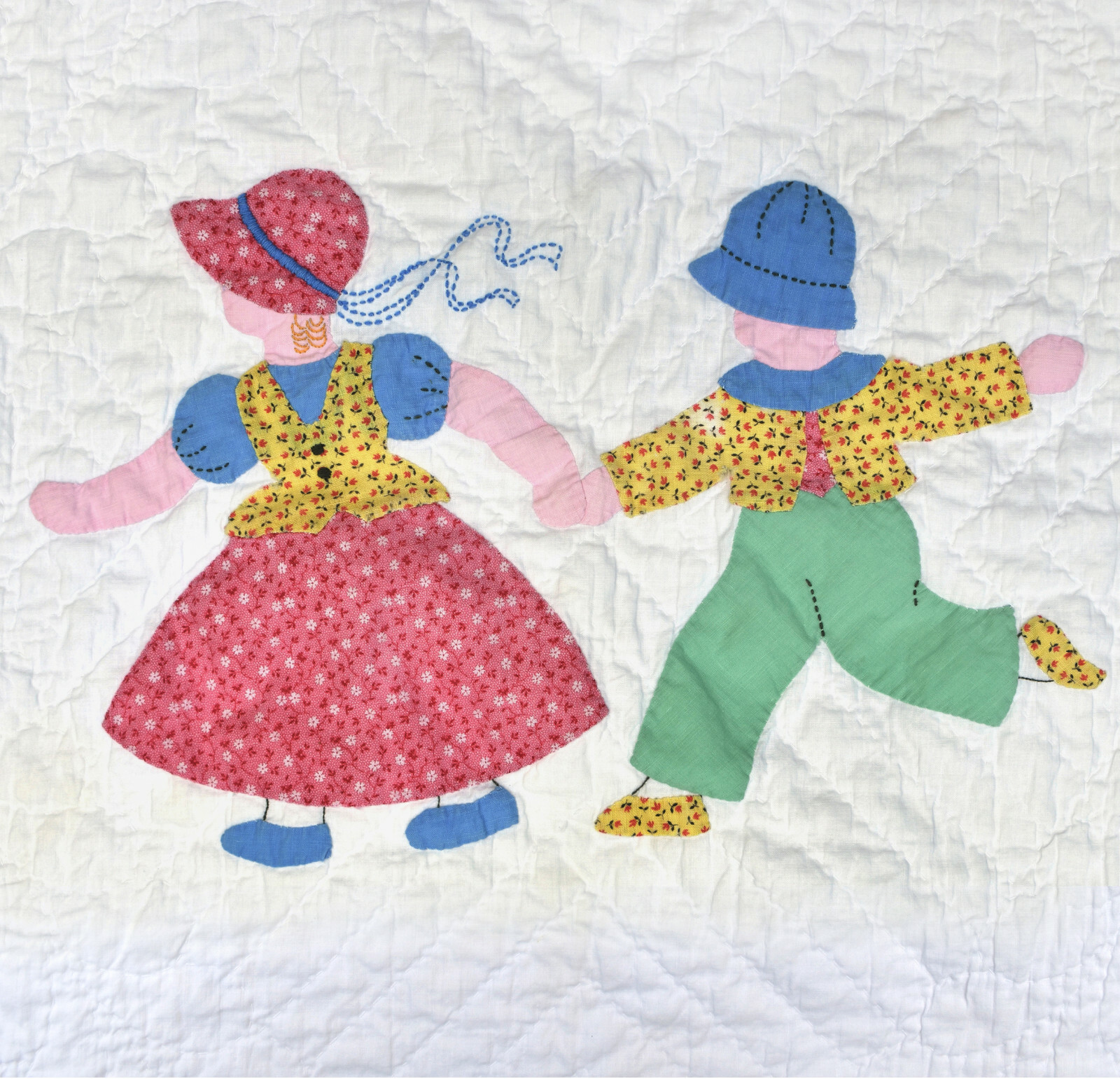 Vintage American - Hand Quilted, Appliqued, Embroidered - Child's Quilt - 46x63 Speciale prijs gemaakt in Japan