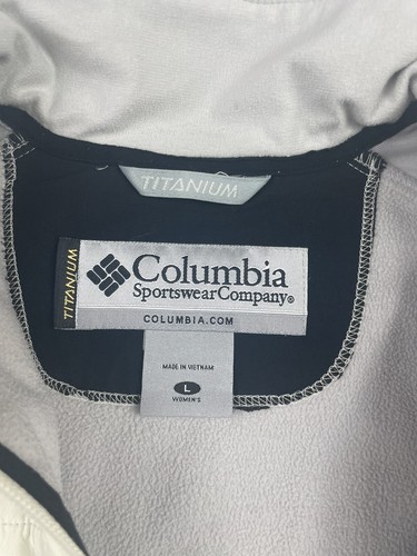 Columbia Titanium Womens Large Ivory Soft Shell Jacket - Picture 4 of 11
