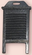 VTG 1976 Durham Industries Metal Miniature Washboard