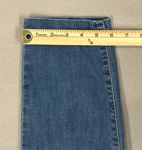 Forever 21 Latzhose Damen 28 blau Denim Jeans distressed gerade Knopfleiste Tasche - Bild 16 von 16