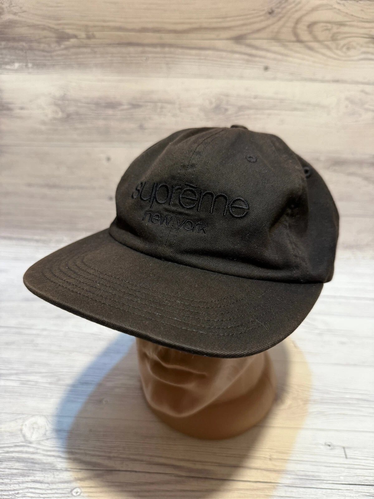 Casquette de baseball noire délavée Supreme New York