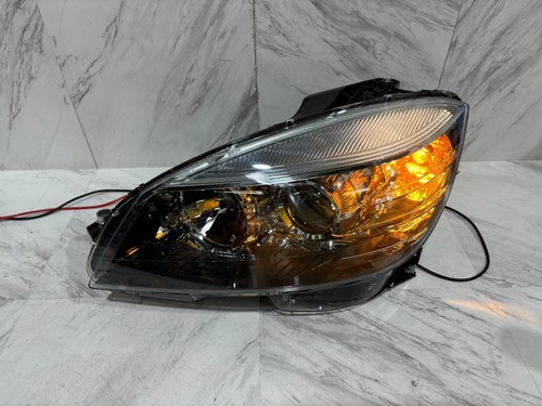 2008-2011 MERCEDES BENZ CLASS C350 C300 HEADLIGHT OEM LEFT DRIVER SIDE LE06E6148 - Picture 5 of 18
