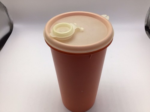 Cilindro contenedor para verter y almacenar Tupperware naranja 261 con tapa para verter 564 de colección - Imagen 3 de 6