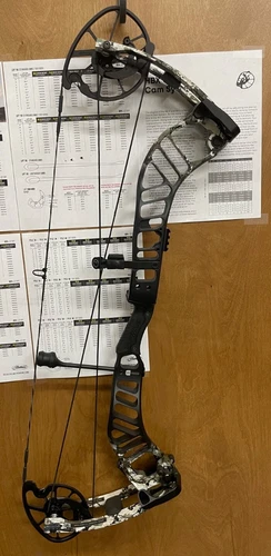 Prime RVX32 Compound bow 70lb RH Black/XK7 Camo fade 1058435