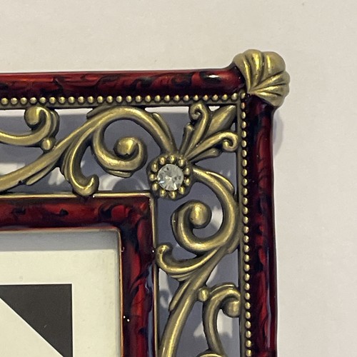 Images Brand by Kohl's Picture Frame 4×6 Burgundy Enamel Ornate/Rhinestones - Picture 3 of 7