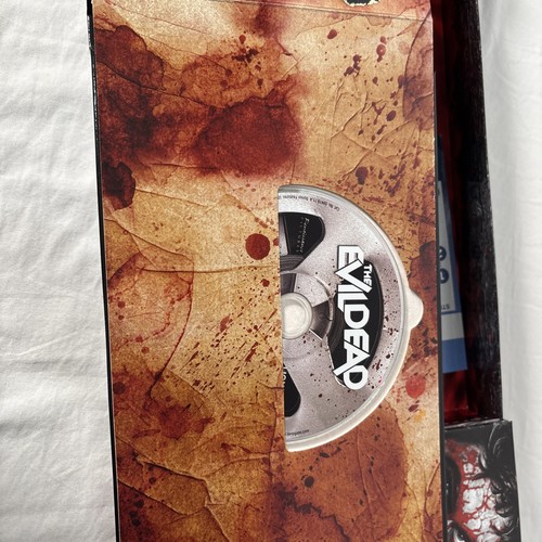 The Evil Dead Groovy Collection Ultra HD Evil Dead Evil Dead 2 Ash Vs Evil Dead - Bild 11 von 11