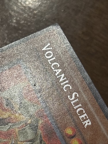 Volcanic Slicer FOTB-EN012 Force of the Breaker 1st Edition Rare LP (scratches) - Picture 2 of 21