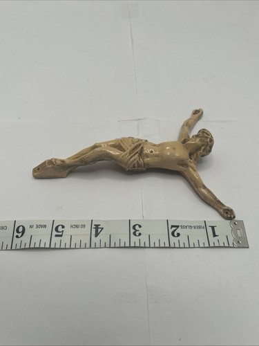 Vintage metal and painted Crucifix Jesus Wall Hanging Religious - Picture 9 of 9