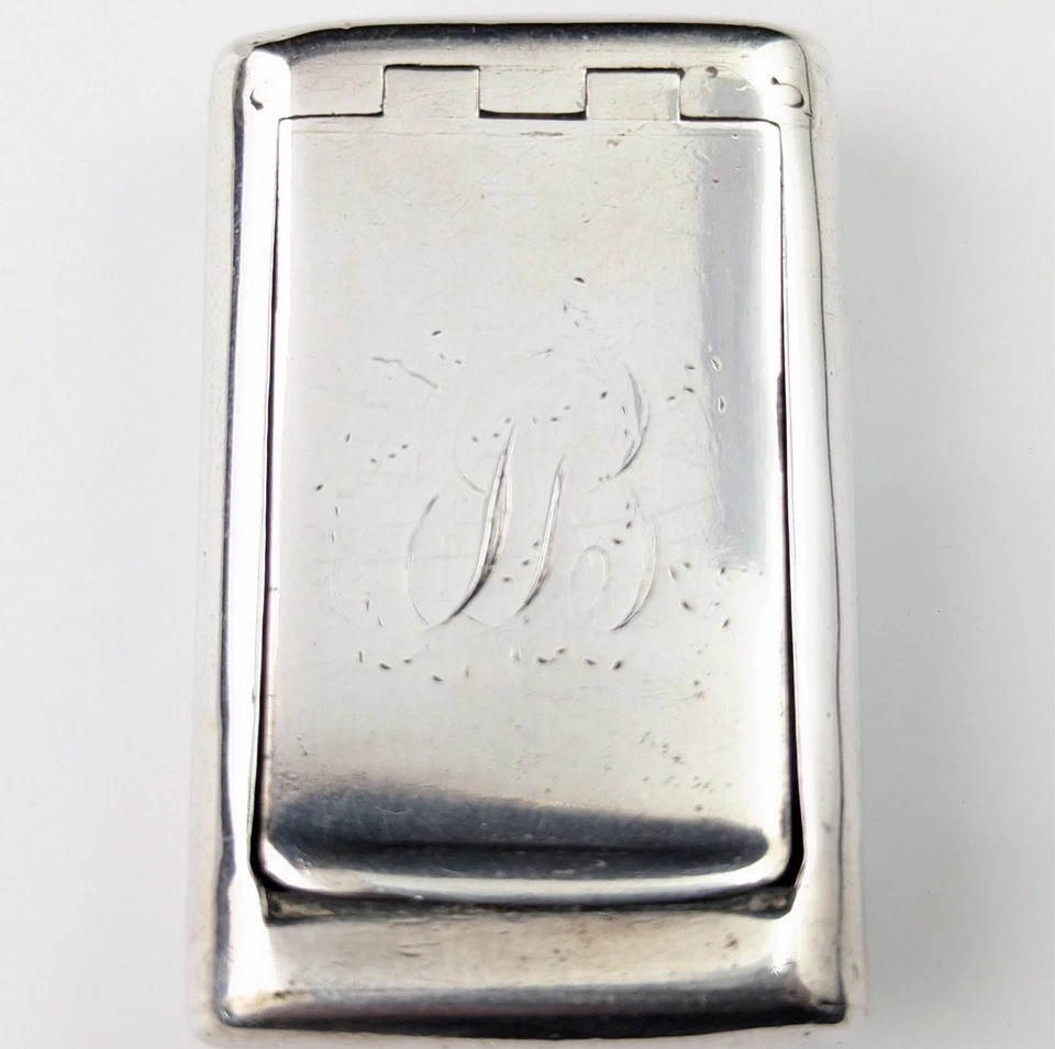 Antigua caja de tabaco georgiana de plata de ley Foto 3 de 4