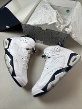 Size 8.5 - Jordan 6 Retro Midnight Navy