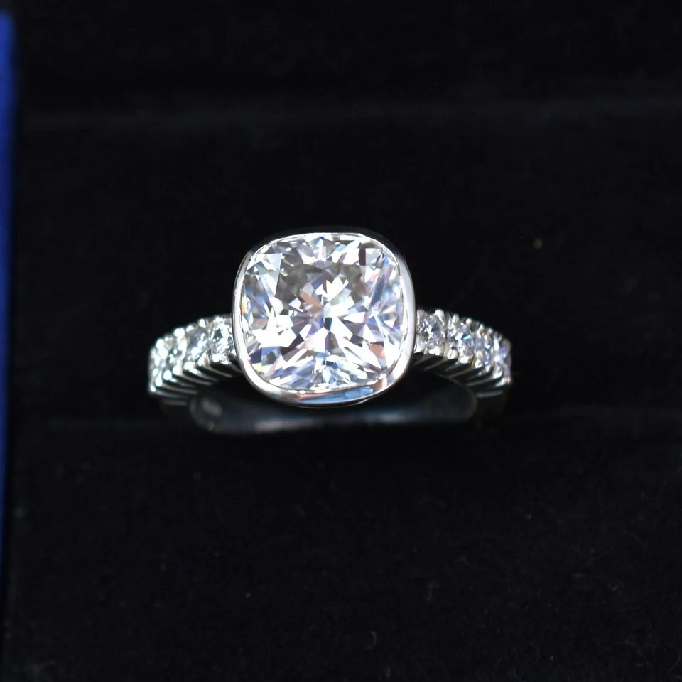 3.10 Ct Certified White Diamond 925 Silver Ring, Great Shine & Luster