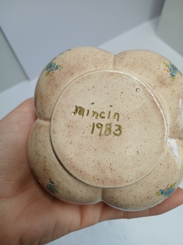 Extremely Rare MINCIN FLORAL ROSE CREAM VASE 11 Inch Bulbed Bottom - Picture 7 of 14