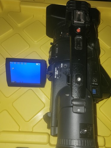 Panasonic AG-HVX200AP DVC Pro 3-CCD P2 Mini DV HD Camcorder 2D WORKS GREAT - Picture 4 of 10