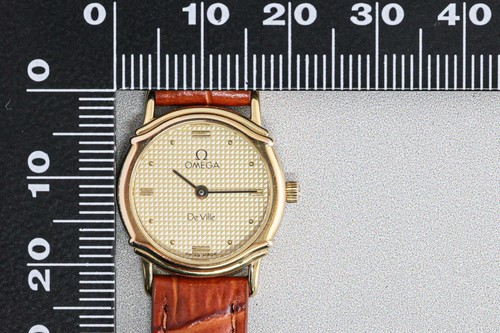 **MINT** Vintage OMEGA De Ville Cal.1455 Quartz Gold Dial Swiss Made 19mm Ladies - Picture 15 of 15