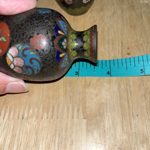 Vintage japanische Cloisonné Emaille Vasen schwarz Blumen Messing 3,5" Art Deco Dekor - Bild 9 von 9