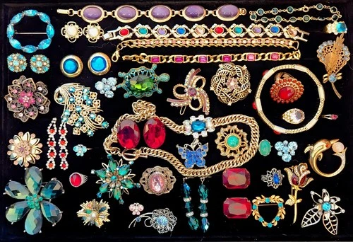 Vintage Costume Jewelry Mixed Lot 44pc Rhinestone Cabochon Brooch Earrings Rings