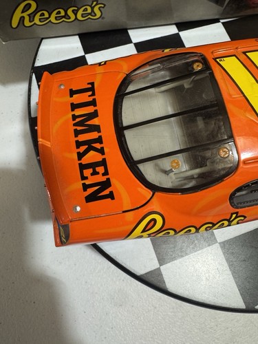 Kevin Harvick #21 Reese’s Las Vegas Win 2004 1/24 Nascar Diecast - Picture 9 of 13