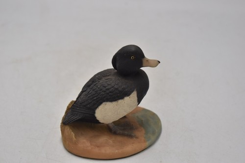 Vintage 1989 North Light Tufted Duck Figurine Resin 9.5cm Collectible - Picture 14 of 24