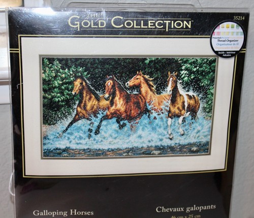 DIMENSIONS GOLD GALLOPING HORSES COUNTED CROSS STITCH KIT NEW - Picture 3 of 7