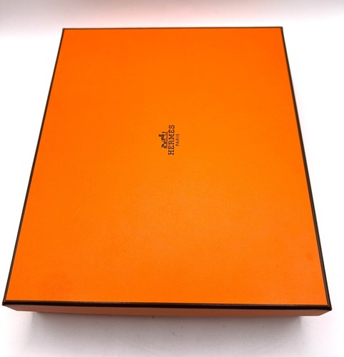 Authentic Hermes Paris EMPTY Gift Box Luxury Home Decor 9x7.2x1.8 in - Picture 3 of 6