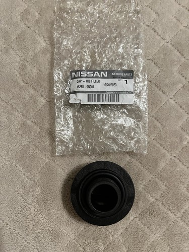 Nissan 2004-2013 Engine Oil Filler Cap (p/n 15255-9N00A) - Picture 2 of 2