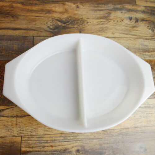 Vintage Pyrex 1.5 Quart Town & Country White Divided Casserole Dish Kitchenwares - Picture 4 of 9
