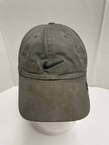 VINTAGE NIKE StrapBack Mütze Kappe SWOOSH LOGO KHAKI CANVAS BASEBALL EINHEITSGRÖSSE
