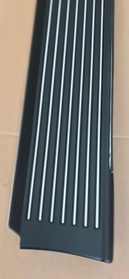 Oem Mopar 2022-2024 JEEP GRAND WAGONEER PASSENGER SIDE POWER STEP