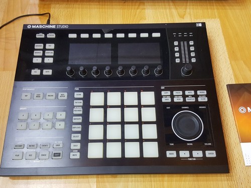 Native Instruments Maschine Studio + Komplete 11 Select + 10 Expansions - Bild 6 von 12