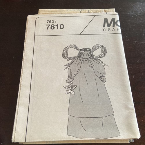 Muñecas ángel McCall’s 7810 22” y patrón de costura de ropa sin cortar - Imagen 3 de 4