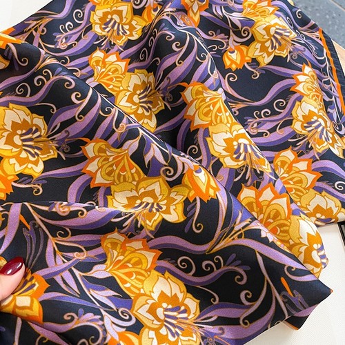 100% Silk 26" Square Scarf Women Neckerchief Vintage Black Purple Yellow Flower - Picture 5 of 9